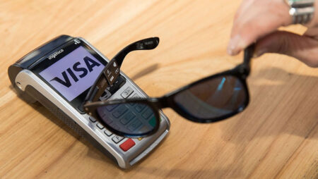 Visa wants you to pay for stuff with a pair of sunglasses