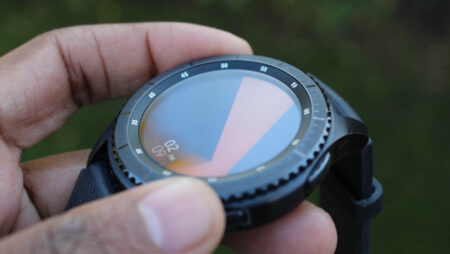 Samsung Gear smartwatch could feature rotary dial display