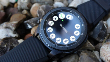 Samsung releases value pack update for Gear S3 Frontier and Classic