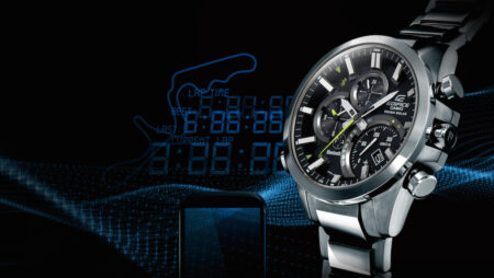 Casio Edifice EQB-500 blurs the smartwatch boundaries