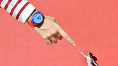 Swatch brings its NFC payment tech to Europe ahead of smartwatch rollout